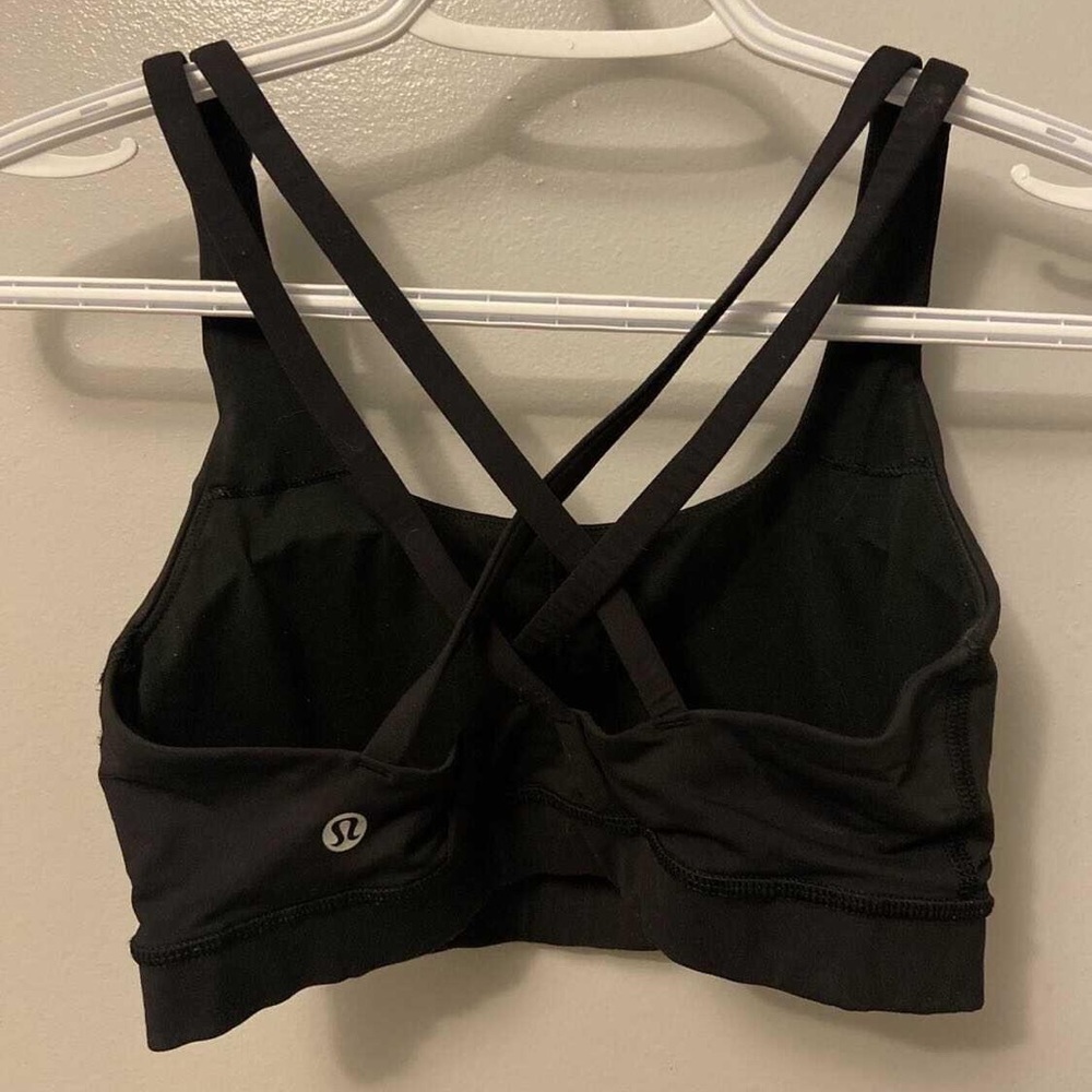 Lululemon size 4 sports bra - Picture 1 of 2